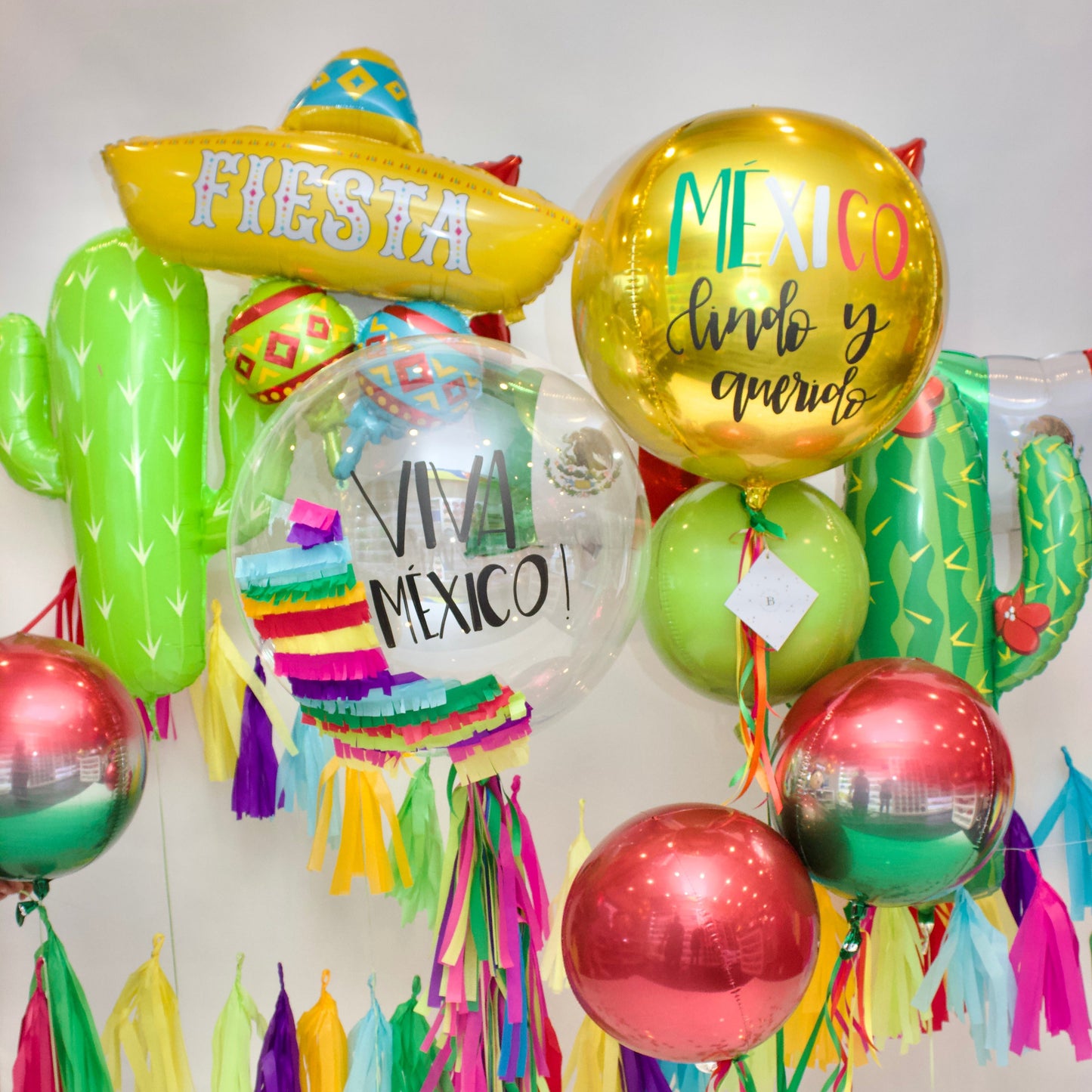 Esfera México Lindo y Querido