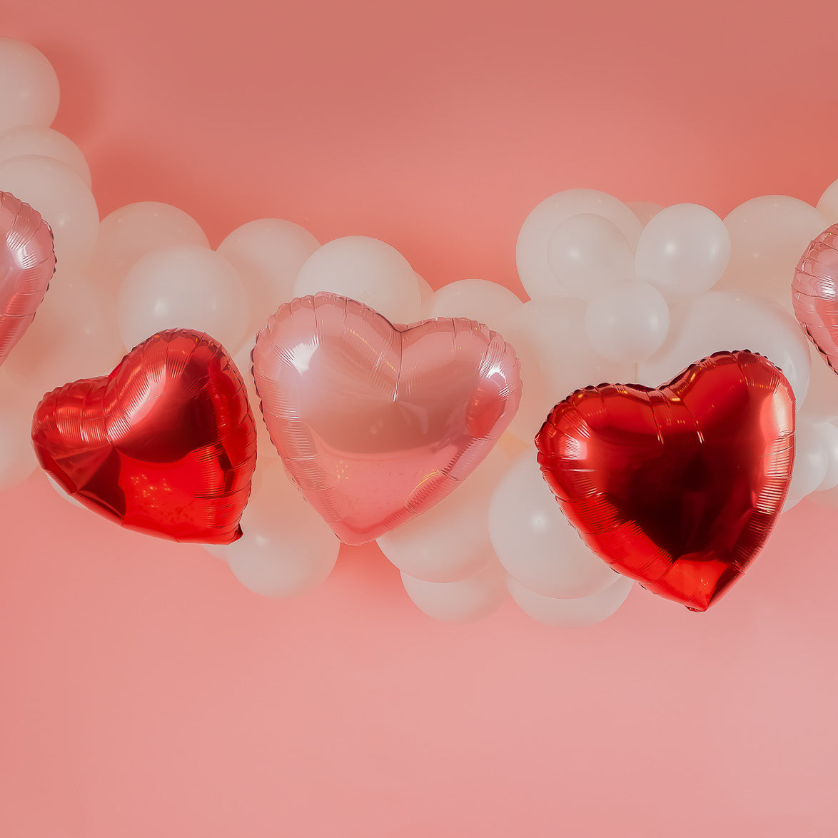 Corazón Metálico Rojo